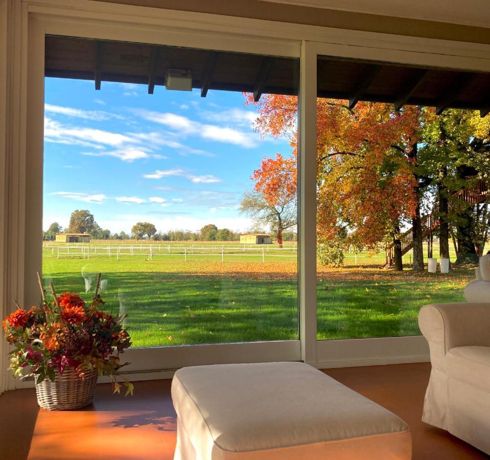 Agriturismo Tenuta "Il Cigno" Villanterio Eksteriør billede