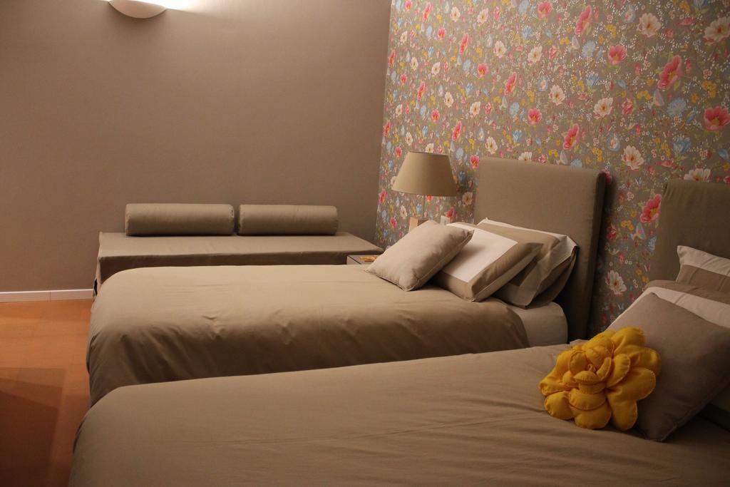 Agriturismo Tenuta "Il Cigno" Villanterio Eksteriør billede