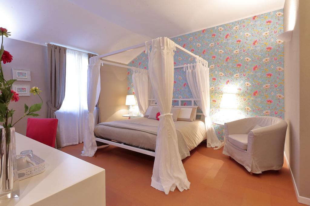 Agriturismo Tenuta "Il Cigno" Villanterio Eksteriør billede