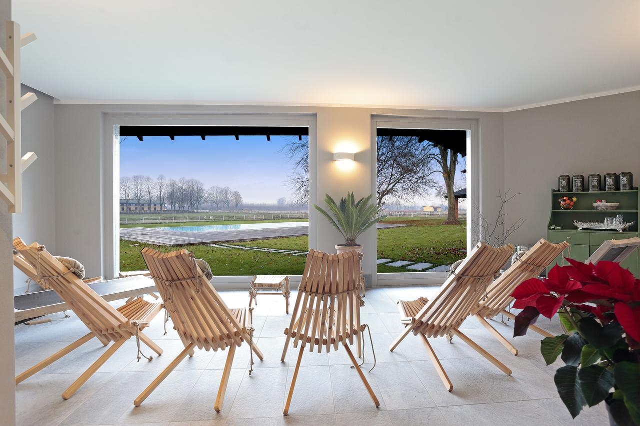 Agriturismo Tenuta "Il Cigno" Villanterio Eksteriør billede