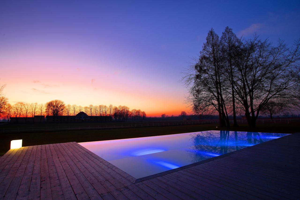 Agriturismo Tenuta "Il Cigno" Villanterio Eksteriør billede