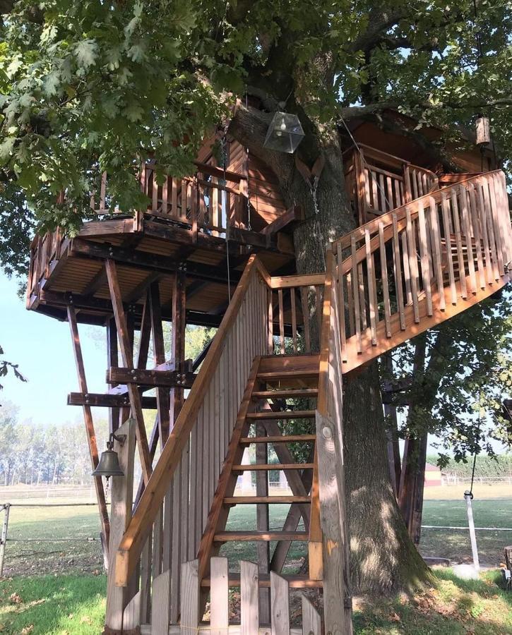 Agriturismo Tenuta "Il Cigno" Villanterio Eksteriør billede